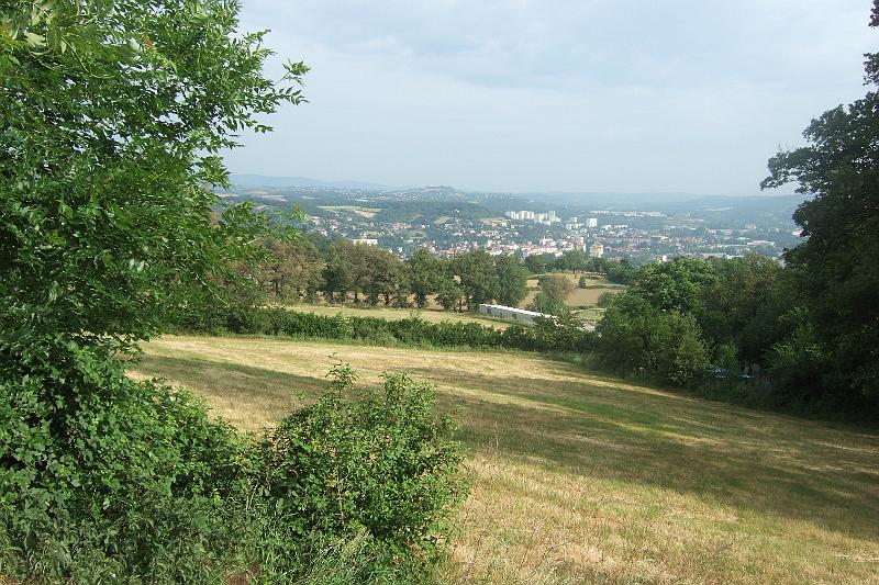 2011-05- (382).JPG - Nach dem Aufstieg in Givors ein Blick zurück